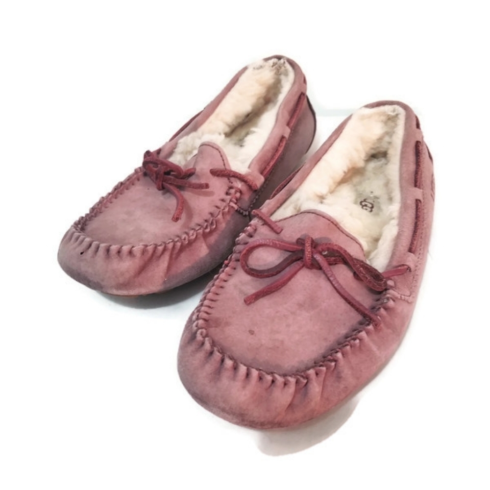UGG Dakota slippers pink shearling sz 8
